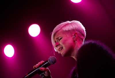Robyn var ett av de svenska musikunderna i Malmö i natt.
