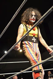 Clownen Eddie Vega.